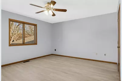 1182 Limestone Drive S, Shakopee, MN 55379 - Photo 14