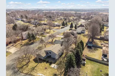 1182 Limestone Drive S, Shakopee, MN 55379 - Photo 32