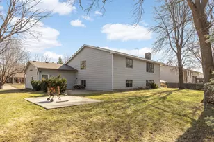 1182 Limestone Dr S, Shakopee, MN 55379 - Photo 28