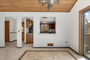 1182 Limestone Dr S, Shakopee, MN 55379 - Photo 6