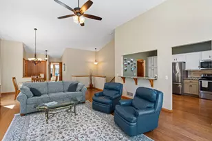 1454 Summit Shores Dr, Burnsville, MN 55306 - Photo 16