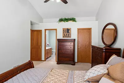 1454 Summit Shores Drive, Burnsville, MN 55306 - Photo 32