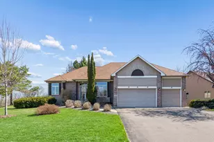 2070 Woodstone Dr, Victoria, MN 55386 - Photo 4