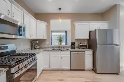 1878 Christensen Avenue, West Saint Paul, MN 55118 - Photo 8