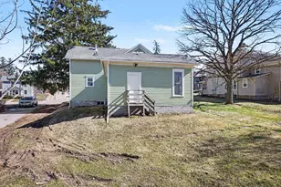 462 13th St, Red Wing, MN 55066 - Photo 32