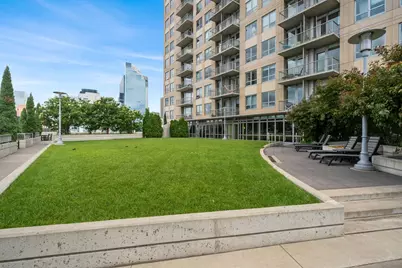 929 Portland Avenue #811, Minneapolis, MN 55404 - Photo 24