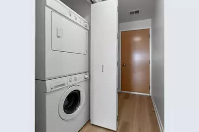 929 Portland Avenue #811, Minneapolis, MN 55404 - Photo 16