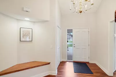 10395 Fawns Way, Eden Prairie, MN 55347 - Photo 4