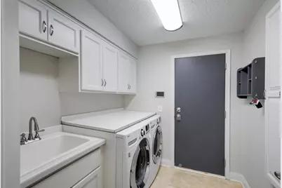 10395 Fawns Way, Eden Prairie, MN 55347 - Photo 54