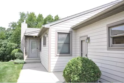 64 Conner Circle SW, Rochester, MN 55902 - Photo 2