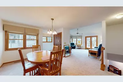 64 Conner Circle SW, Rochester, MN 55902 - Photo 8