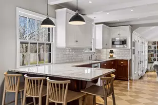 2 1/2 Webster Pl, Hopkins, MN 55305 - Photo 18