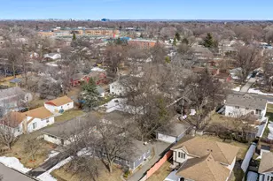 9917 Pillsbury Ave S, Bloomington, MN 55420 - Photo 2