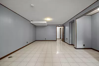 9917 Pillsbury Avenue S, Bloomington, MN 55420 - Photo 54