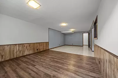 9917 Pillsbury Avenue S, Bloomington, MN 55420 - Photo 50