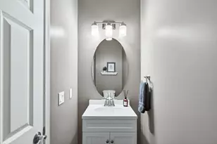 11899 85th Pl N, Maple Grove, MN 55369 - Photo 18