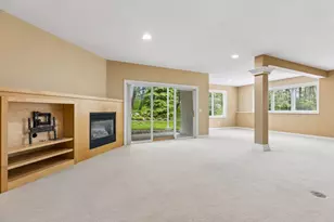 10586 Estate Dr, Eden Prairie, MN 55347 - Photo 24