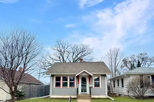 3334 Buchanan St NE, Minneapolis, MN 55418 - Photo 2