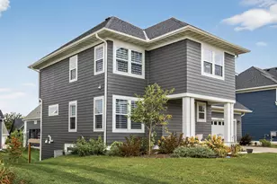 6352 Red Cedar Dr, Chaska, MN 55318 - Photo 24