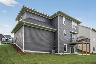 6352 Red Cedar Dr, Chaska, MN 55318 - Photo 30