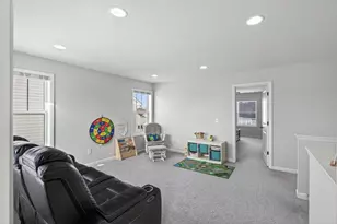 6352 Red Cedar Dr, Chaska, MN 55318 - Photo 12