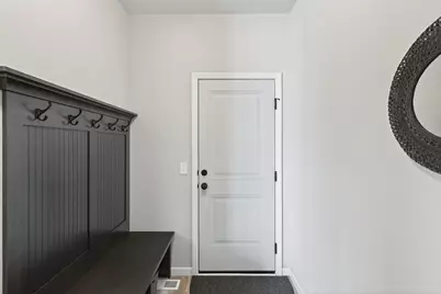 6352 Red Cedar Drive, Chaska, MN 55318 - Photo 20