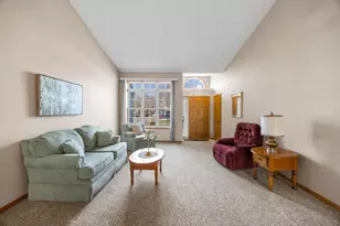 335 Creekside Dr, Buffalo, MN 55313 - Photo 12