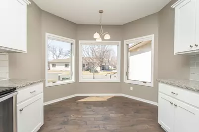 469 Roundhouse Street, Shakopee, MN 55379 - Photo 10