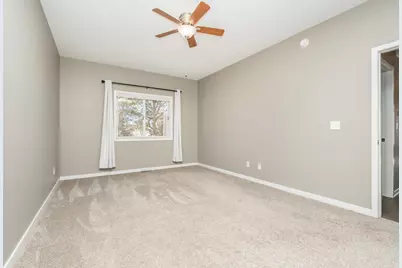 469 Roundhouse Street, Shakopee, MN 55379 - Photo 12