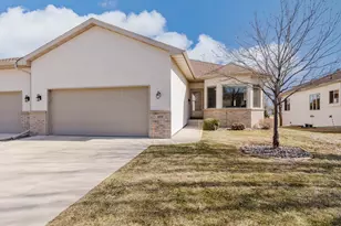 469 Roundhouse St, Shakopee, MN 55379 - Photo 34