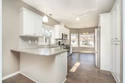 469 Roundhouse Street, Shakopee, MN 55379 - Photo 8