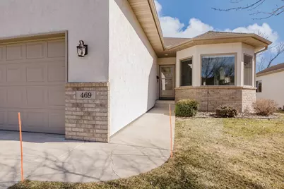 469 Roundhouse Street, Shakopee, MN 55379 - Photo 2
