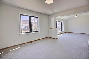 1595 Spinaker Dr, Woodbury, MN 55125 - Photo 34