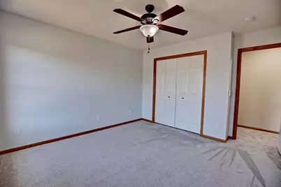 1595 Spinaker Drive, Woodbury, MN 55125 - Photo 46