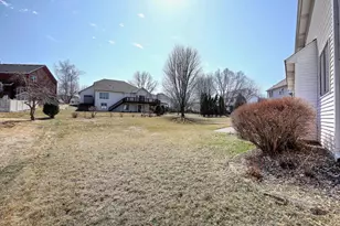 1595 Spinaker Dr, Woodbury, MN 55125 - Photo 64