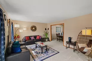 7754 18th St N, Oakdale, MN 55128 - Photo 10