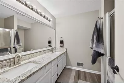 7555 W 110th Street, Bloomington, MN 55438 - Photo 10