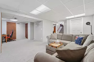 6734 Russell Ave S, Richfield, MN 55423 - Photo 28