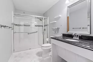 3801 W 98th St, Bloomington, MN 55431 - Photo 6