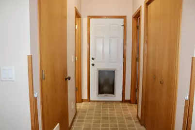 322 Oriole Avenue N, Thief River Falls, MN 56701 - Photo 14