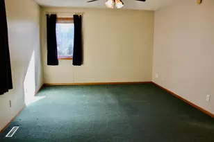 322 Oriole Ave N, Thief River Falls, MN 56701 - Photo 22