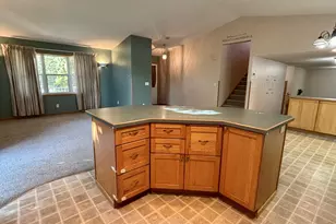 322 Oriole Ave N, Thief River Falls, MN 56701 - Photo 10
