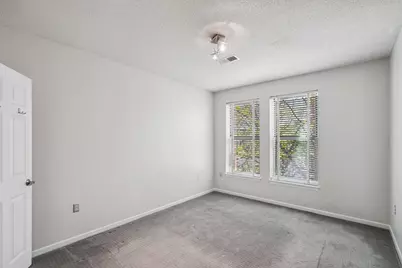 675 N 1st Street #407, Minneapolis, MN 55401 - Photo 18