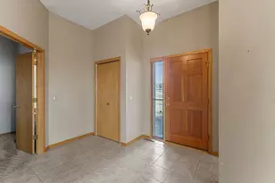 18067 Judicial Way S, Lakeville, MN 55044 - Photo 10