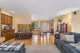 1638 Celia Rd, Mendota Heights, MN 55118 - Photo 12