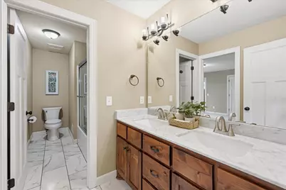 7707 Oxbow Creek Circle N, Brooklyn Park, MN 55445 - Photo 24