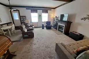 913 Abbott St, Albert Lea, MN 56007 - Photo 8