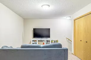 24565 Superior Dr, Rogers, MN 55374 - Photo 16