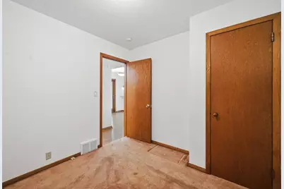 2000 Ordway Street, Golden Valley, MN 55422 - Photo 14