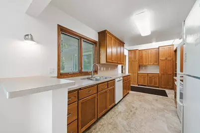 2000 Ordway Street, Golden Valley, MN 55422 - Photo 6